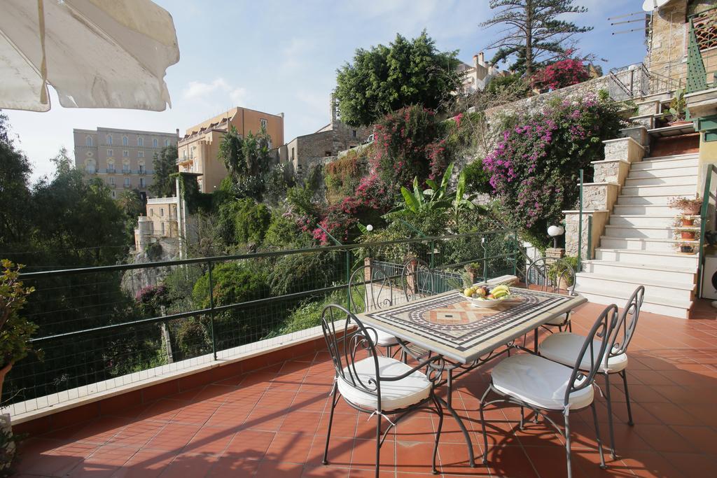 Casa Costa Apartment Taormina Room photo